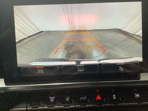 New 2026 GMC Sierra 2500 SLE w/ Max Trailering Package image 22