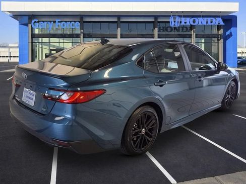 Used 2026 Toyota Camry SE w/ Multimedia Upgrade Package FWD image 2