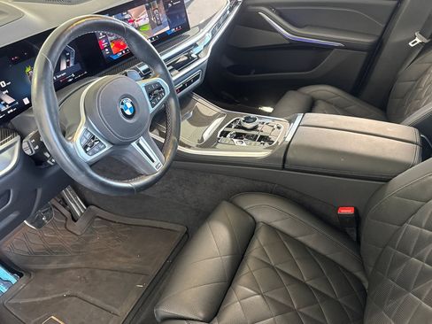 Used 2025 BMW X5 M60i AWD/4WD image 4