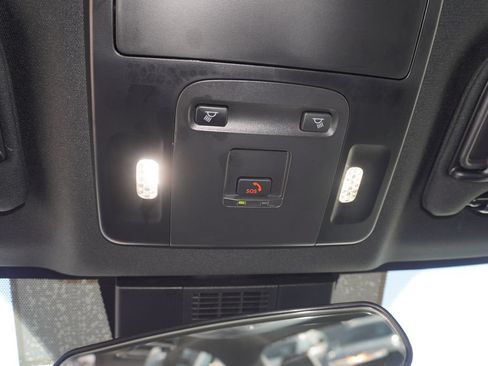 Certified 2026 Toyota Camry SE FWD image 13