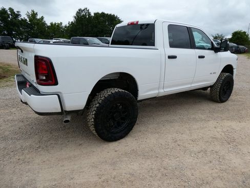 New 2026 RAM 2500 Big Horn AWD/4WD image 5
