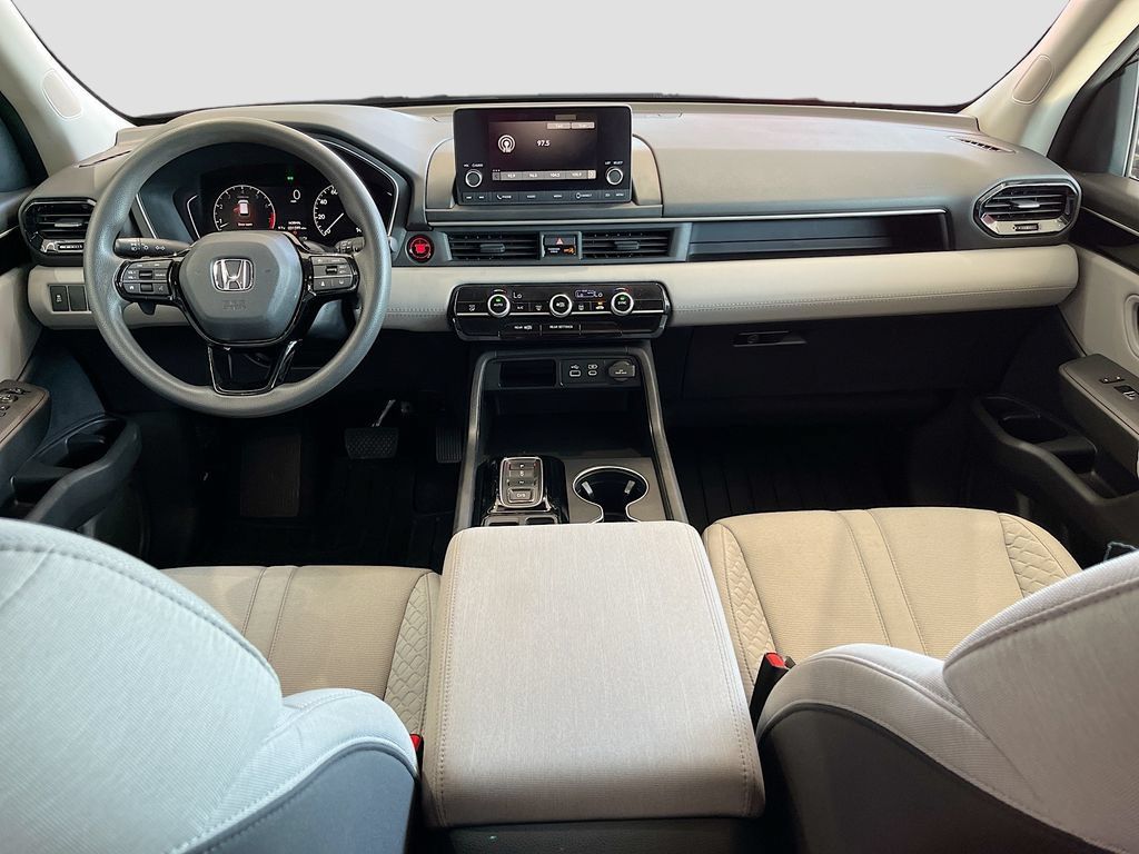Used 2023 Honda Pilot LX image 20