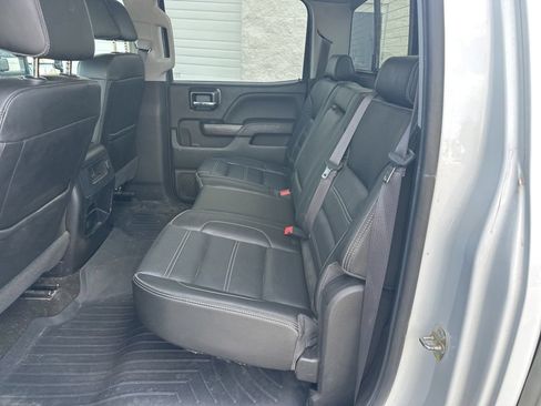Used 2017 GMC Sierra 3500 Denali w/ Duramax Plus Package AWD/4WD image 9