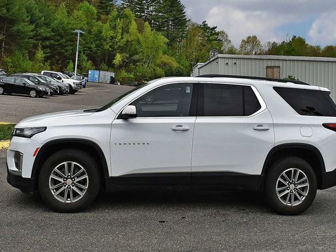 Used 2023 Chevrolet Traverse LT AWD/4WD image 4
