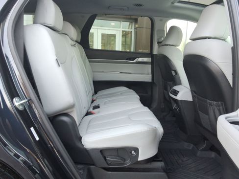 Used 2024 Hyundai Palisade SEL image 34