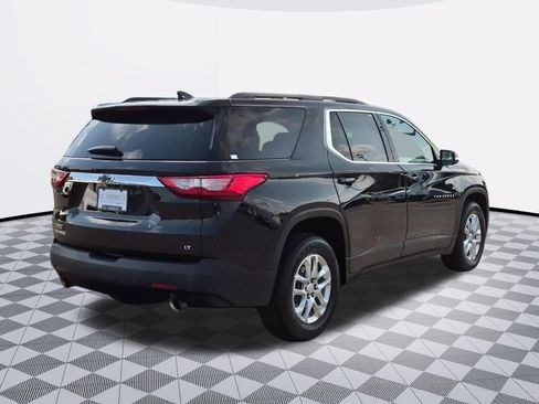 Certified 2021 Chevrolet Traverse LT FWD image 7