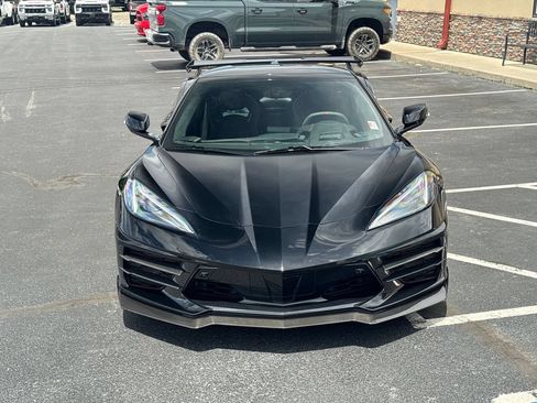 Used 2022 Chevrolet Corvette Stingray Premium Conv w/ Z51 Performance Package RWD image 14