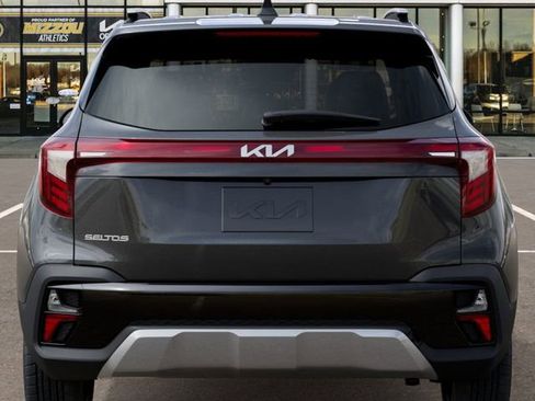 New 2026 Kia Seltos EX image 13