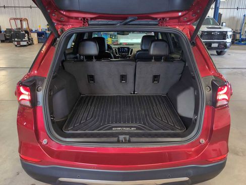 Used 2023 Chevrolet Equinox Premier image 26