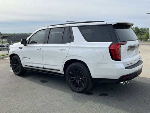 Used 2024 GMC Yukon Denali Ultimate image 7