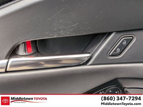 Used 2025 MAZDA CX-30 AWD 2.5 S w/ Preferred Package image 11