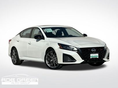 Used 2023 Nissan Altima 2.0 SR