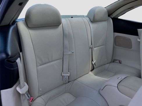 Used 2005 Lexus SC 430 Convertible image 27