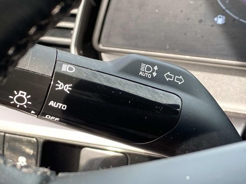 Used 2024 Kia Sportage EX AWD/4WD image 18