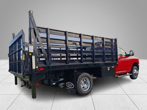 New 2024 RAM 3500 Tradesman w/ Safety Group AWD/4WD image 4