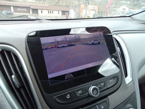 Used 2024 Chevrolet Malibu LS w/ Driver Confidence Package FWD image 23