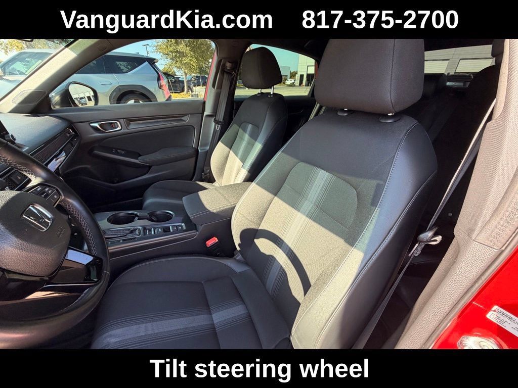 Used 2023 Honda Civic Sport image 13