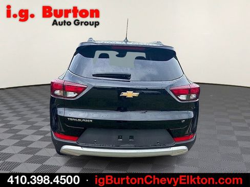 Used 2026 Chevrolet TrailBlazer LT w/ Convenience Package FWD image 6