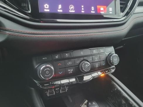Used 2024 Dodge Durango R/T image 34