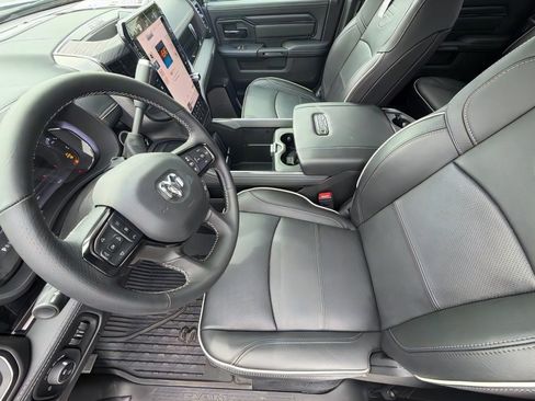 New 2026 RAM 2500 Rebel AWD/4WD image 15