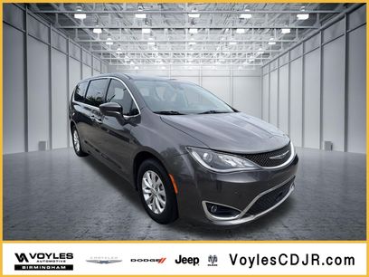 Used 2019 Chrysler Pacifica Touring Plus w/ Advanced Safetytec Group