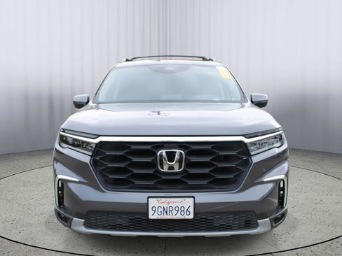 Used 2023 Honda Pilot EX-L image 2