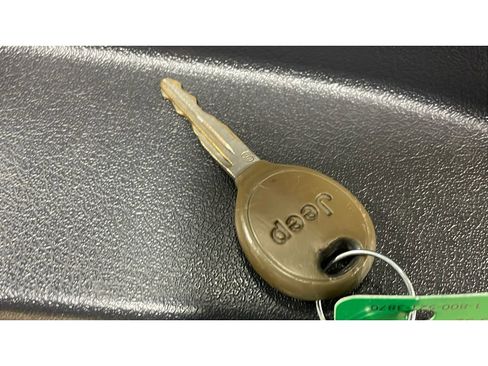 Used 2015 Jeep Patriot Sport image 19