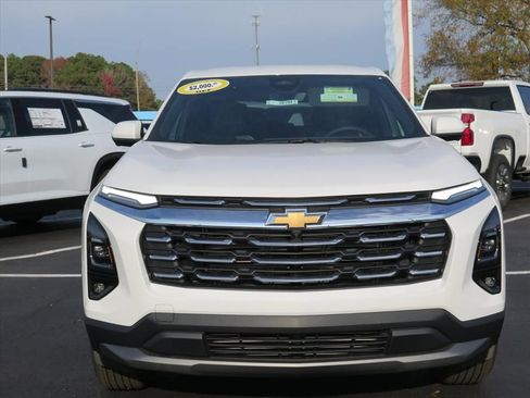 New 2026 Chevrolet Equinox LT w/ Convenience Package II image 9