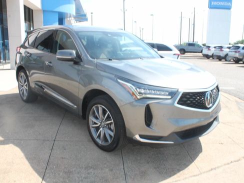 Used 2022 Acura RDX FWD w/ Technology Package image 1