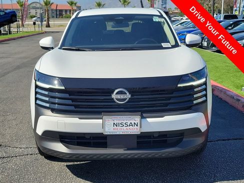 Used 2025 Nissan Kicks SV FWD image 30