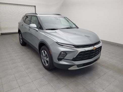 Used 2024 Chevrolet Blazer LT w/ Convenience Package FWD image 13
