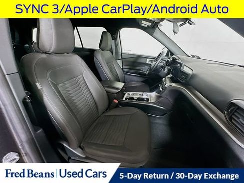 Used 2020 Ford Explorer XLT AWD/4WD image 31