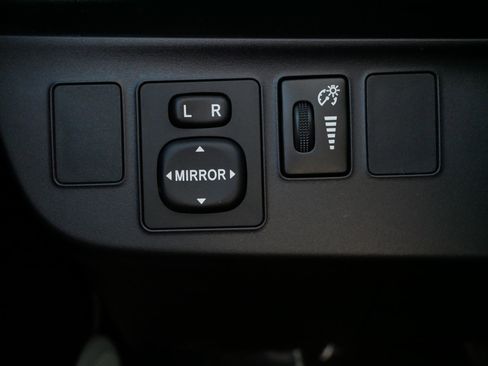 Used 2012 Toyota Prius C Three image 27