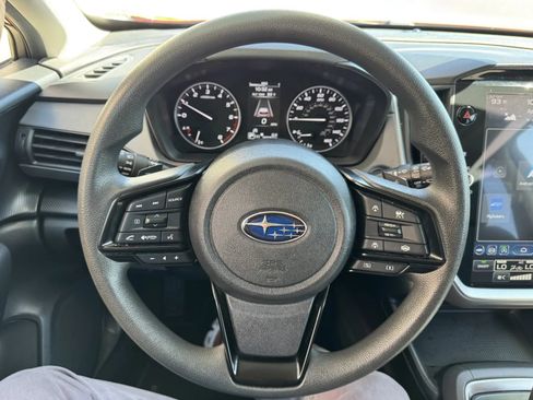 Used 2025 Subaru Crosstrek 2.5i Premium AWD/4WD image 23