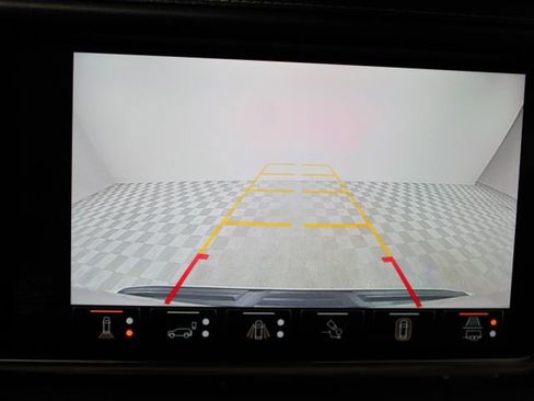 Used 2023 GMC Yukon XL Denali Ultimate w/ LPO, Floor Liner Package image 5