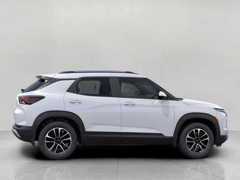 New 2026 Chevrolet TrailBlazer LT FWD image 5