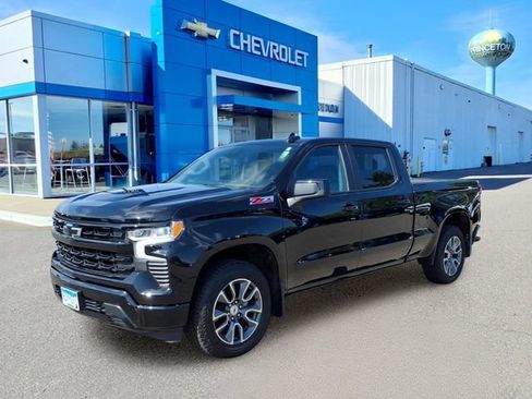 Used 2023 Chevrolet Silverado 1500 RST AWD/4WD image 8
