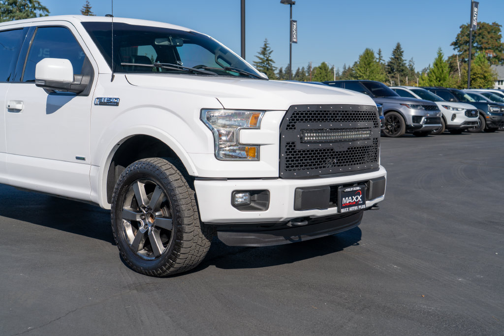 Used 2016 Ford F150 Lariat w/ Equipment Group 501A Mid AWD/4WD image 5