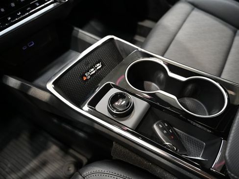 New 2026 Chevrolet Equinox LT image 18