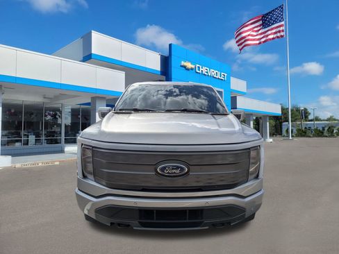 Used 2023 Ford F150 Lightning Lariat w/ Max Trailer Tow Package image 2