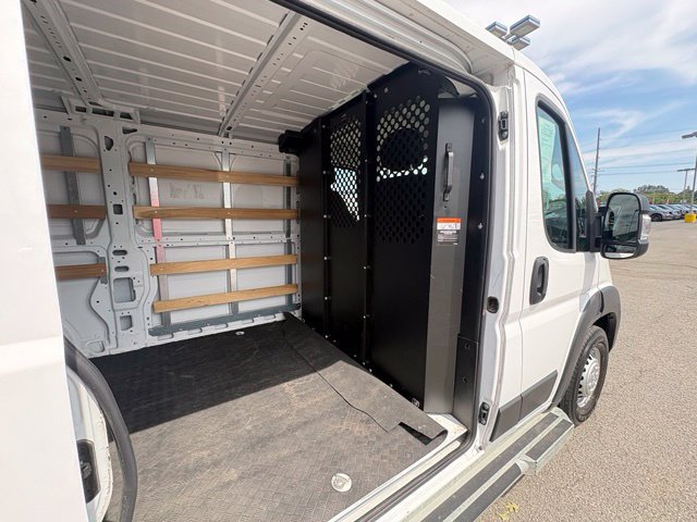 Used 2025 RAM ProMaster 2500 w/ U-Haul Equipment Group FWD image 26