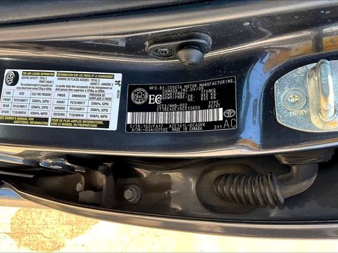 Used 2009 Toyota Corolla XRS FWD image 30