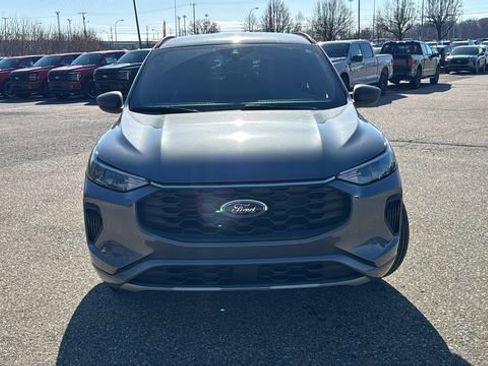 Certified 2024 Ford Escape ST-Line w/ Tech Pack #1 image 28