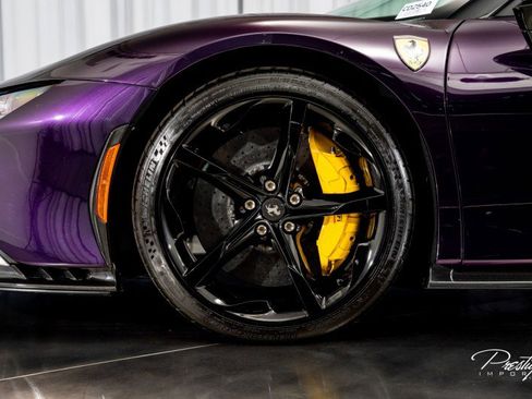 Used 2025 Ferrari SF90 Spider image 19