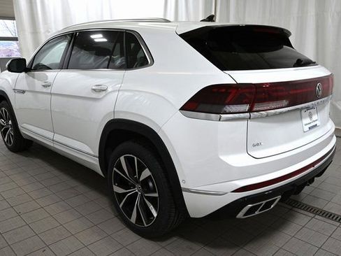New 2026 Volkswagen Atlas Cross Sport SEL Premium R-Line AWD/4WD image 11