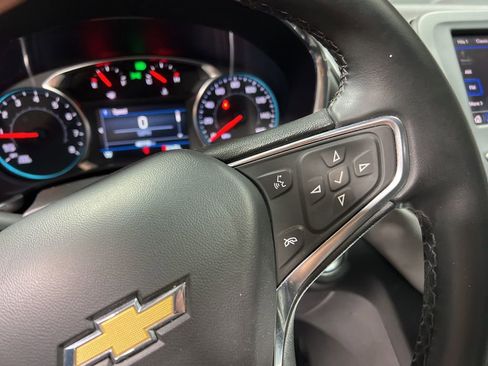 Used 2024 Chevrolet Equinox LT image 29