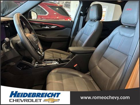 Used 2024 Chevrolet TrailBlazer RS w/ Convenience Package image 12