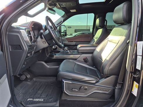 Used 2021 Ford F150 Lariat w/ Equipment Group 502A High AWD/4WD image 18