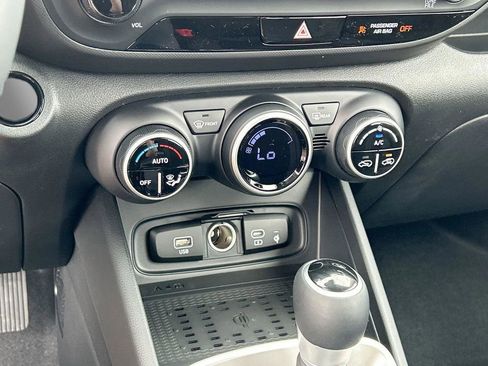 New 2026 Hyundai Venue SEL image 27