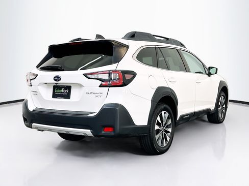 Used 2023 Subaru Outback Limited XT AWD/4WD image 9